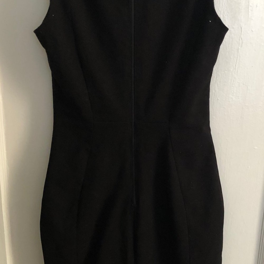 H&M Black sleeveless dress size 4